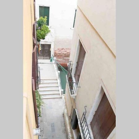 Ca' Pesaro Rooftop Terrace Apartment. เวนิส ภายนอก รูปภาพ